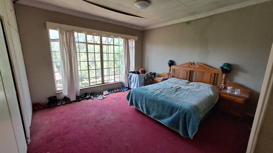 5 Bedroom Property for Sale in Sharon Park Gauteng