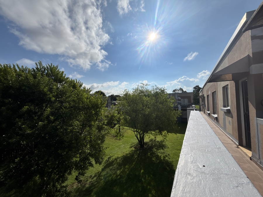 2 Bedroom Property for Sale in Norton Park Gauteng