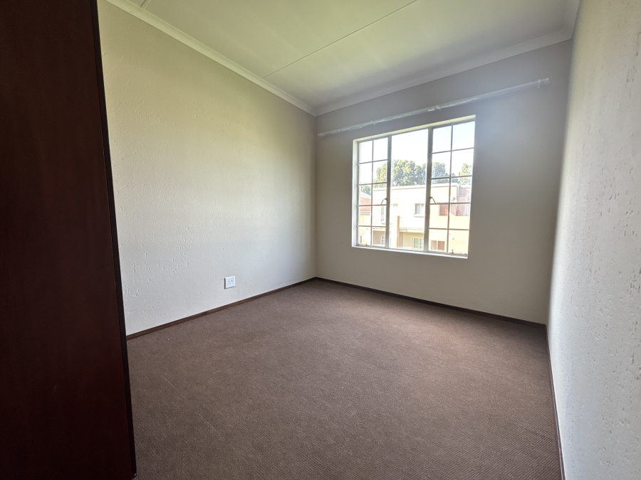 2 Bedroom Property for Sale in Norton Park Gauteng
