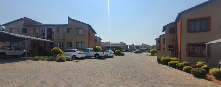 3 Bedroom Property for Sale in Ravensklip Gauteng