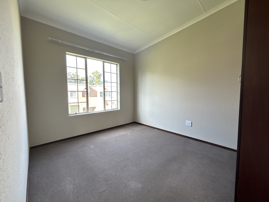 2 Bedroom Property for Sale in Norton Park Gauteng