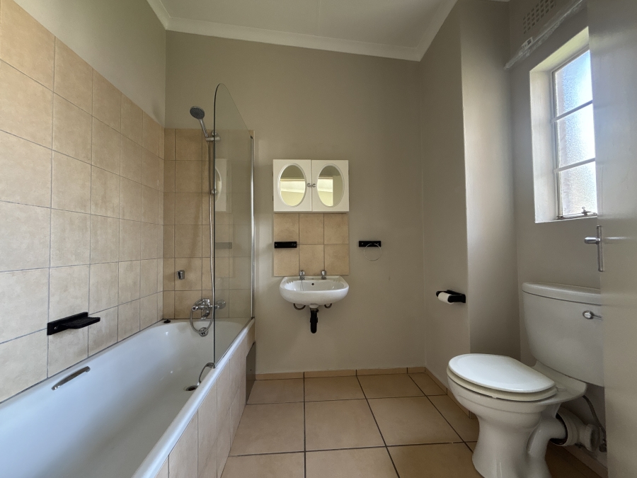 2 Bedroom Property for Sale in Norton Park Gauteng