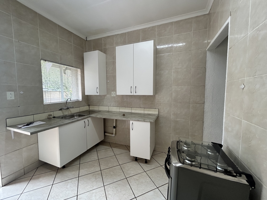 To Let 1 Bedroom Property for Rent in Rynfield Gauteng