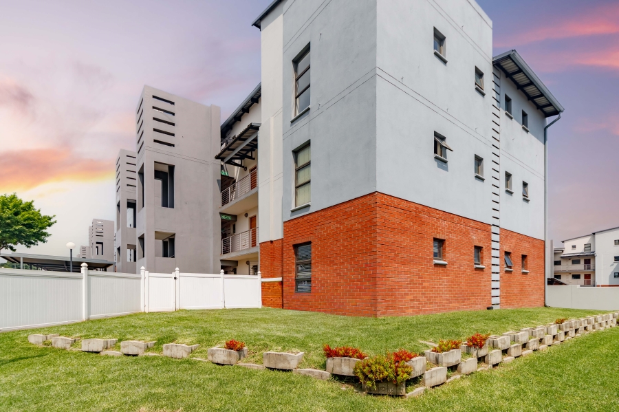 2 Bedroom Property for Sale in Barbeque Downs Gauteng