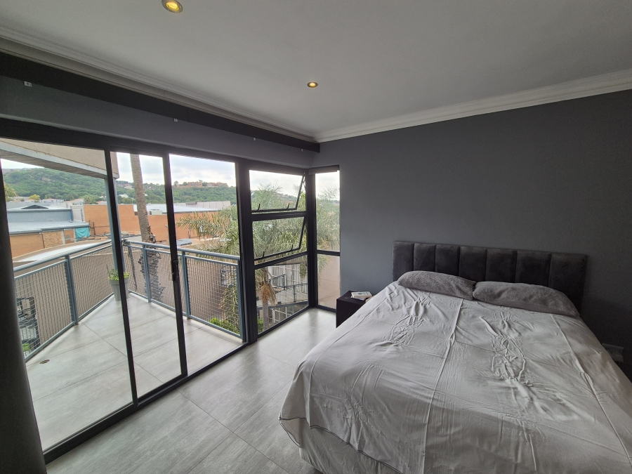 2 Bedroom Property for Sale in Bassonia Gauteng