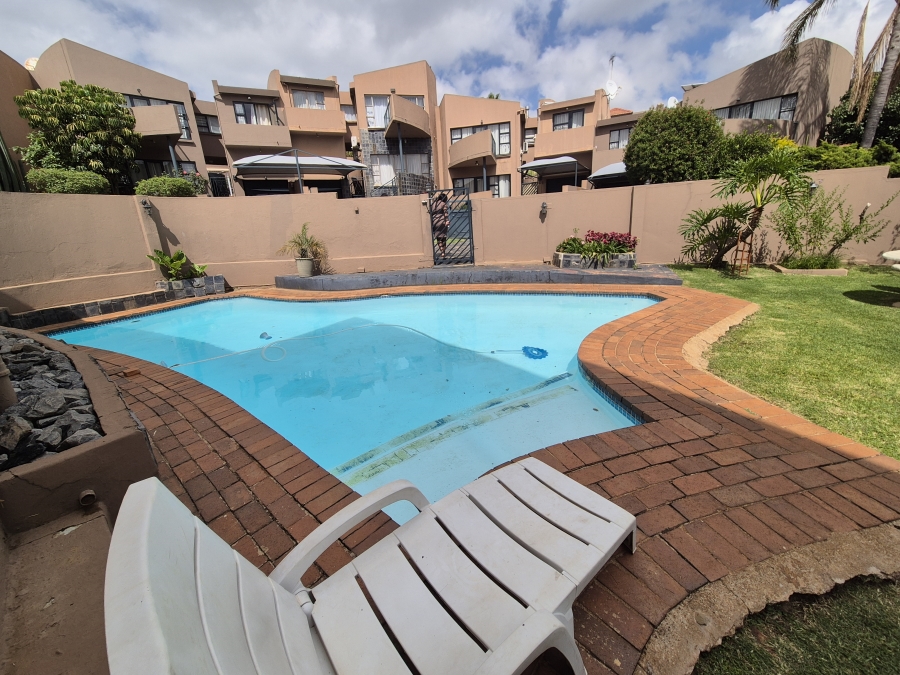 2 Bedroom Property for Sale in Bassonia Gauteng