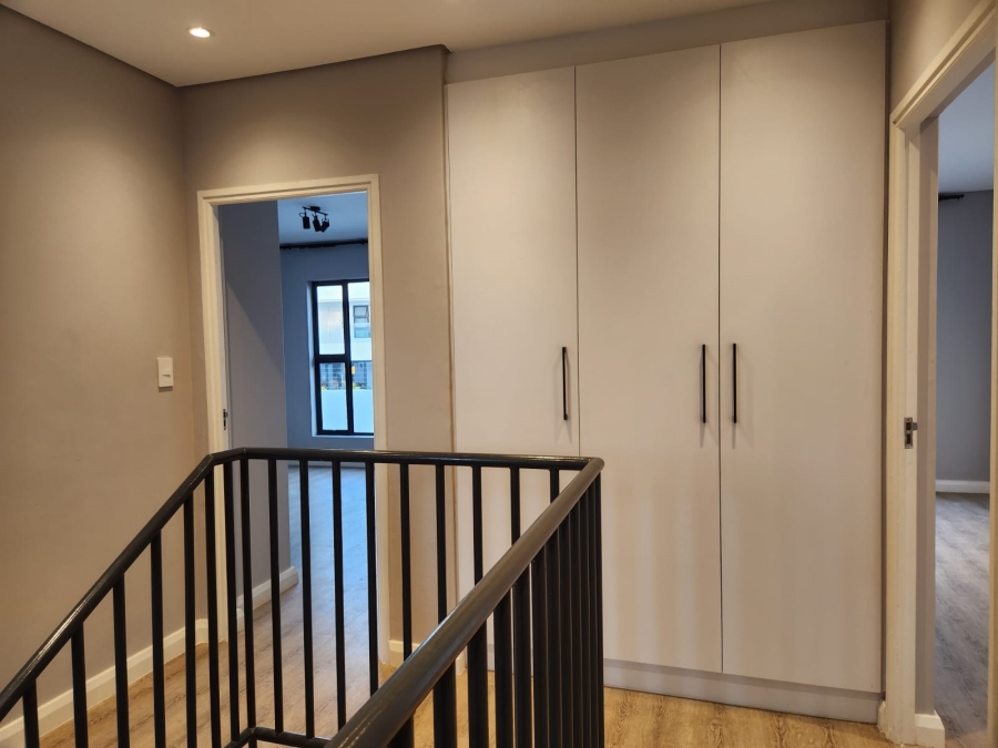 To Let 3 Bedroom Property for Rent in Bedfordview Gauteng