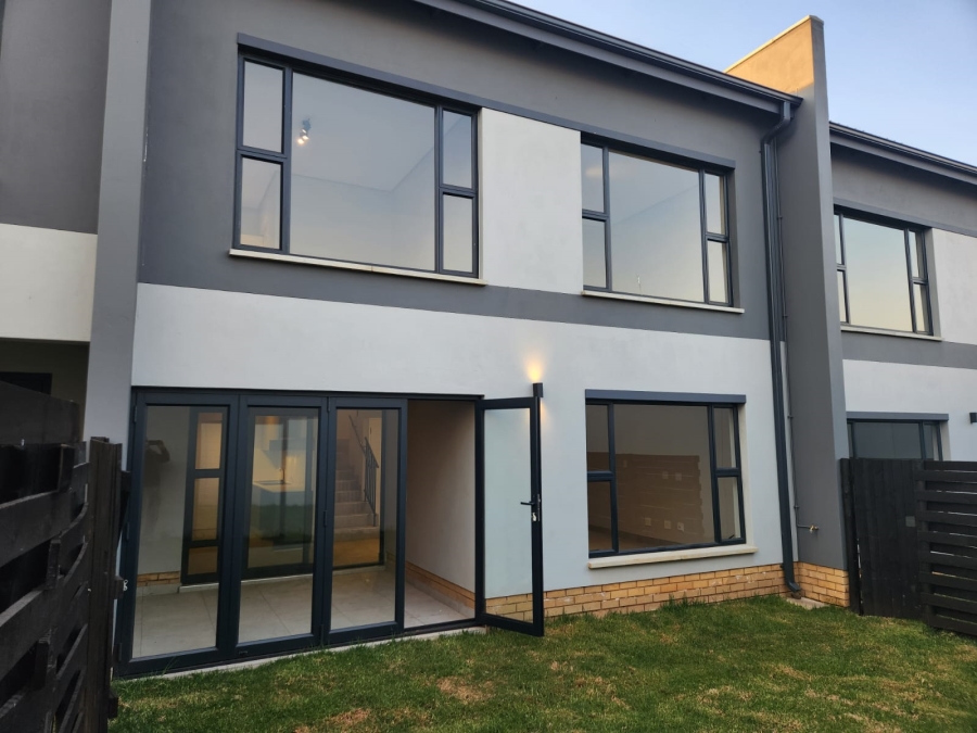 To Let 3 Bedroom Property for Rent in Bedfordview Gauteng