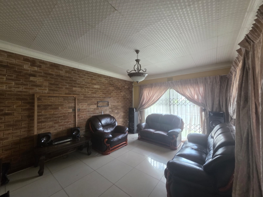 To Let 3 Bedroom Property for Rent in Dawn Park Gauteng