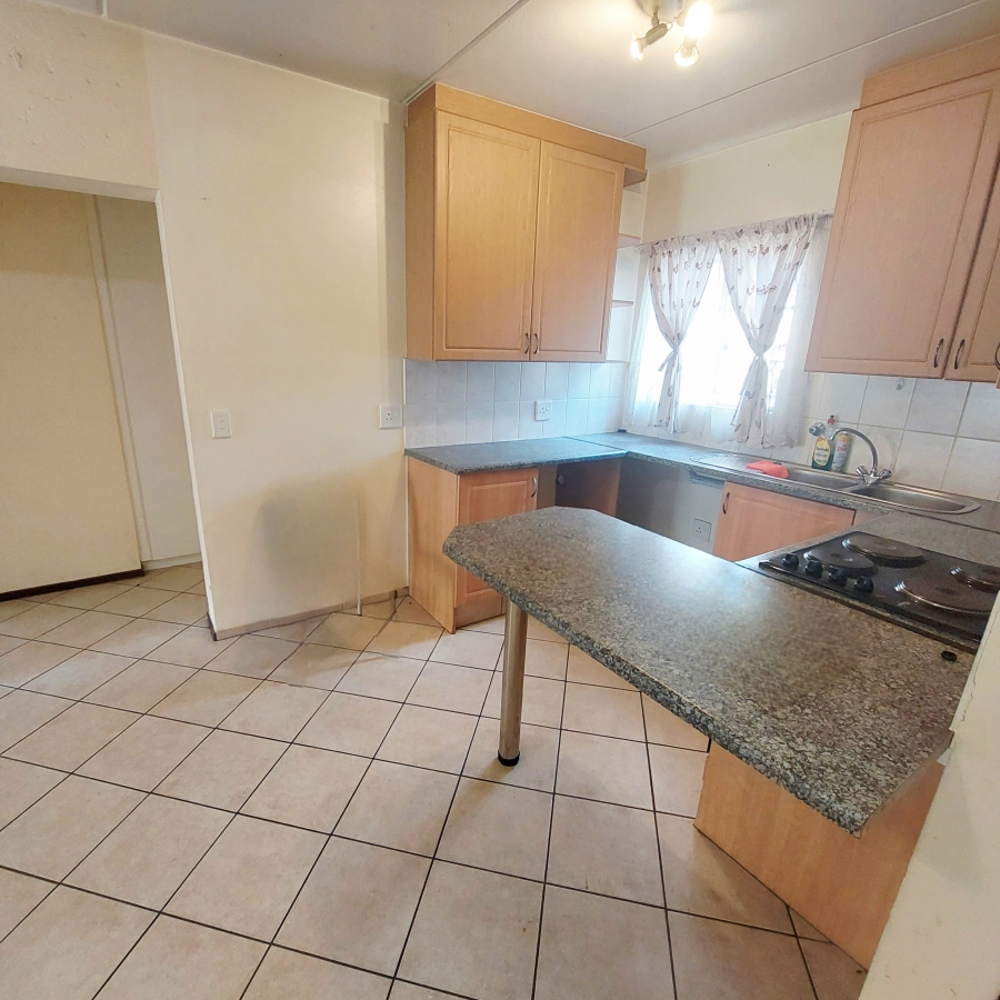 2 Bedroom Property for Sale in Brentwood Gauteng