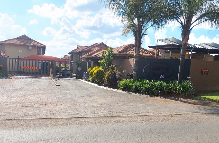 2 Bedroom Property for Sale in Brentwood Gauteng