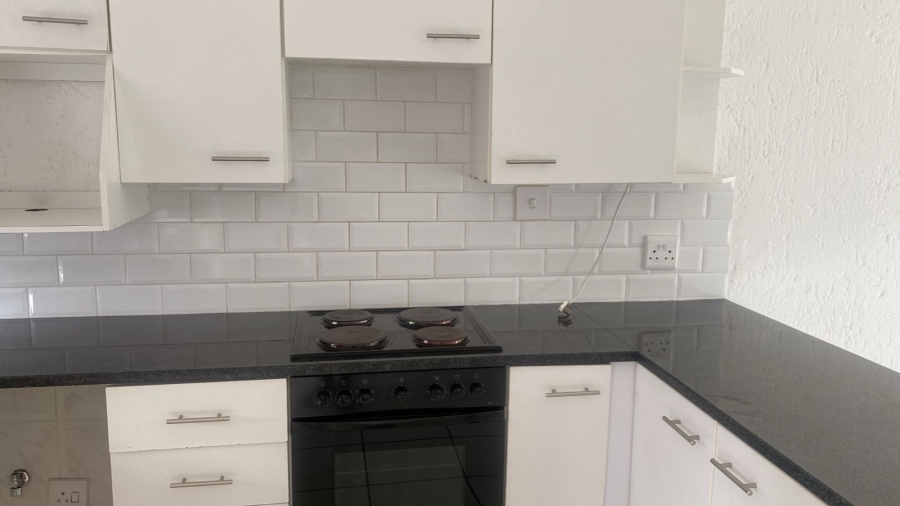 To Let 1 Bedroom Property for Rent in Paulshof Gauteng