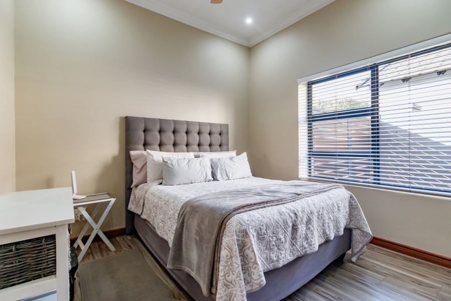 4 Bedroom Property for Sale in Midstream Ridge Gauteng