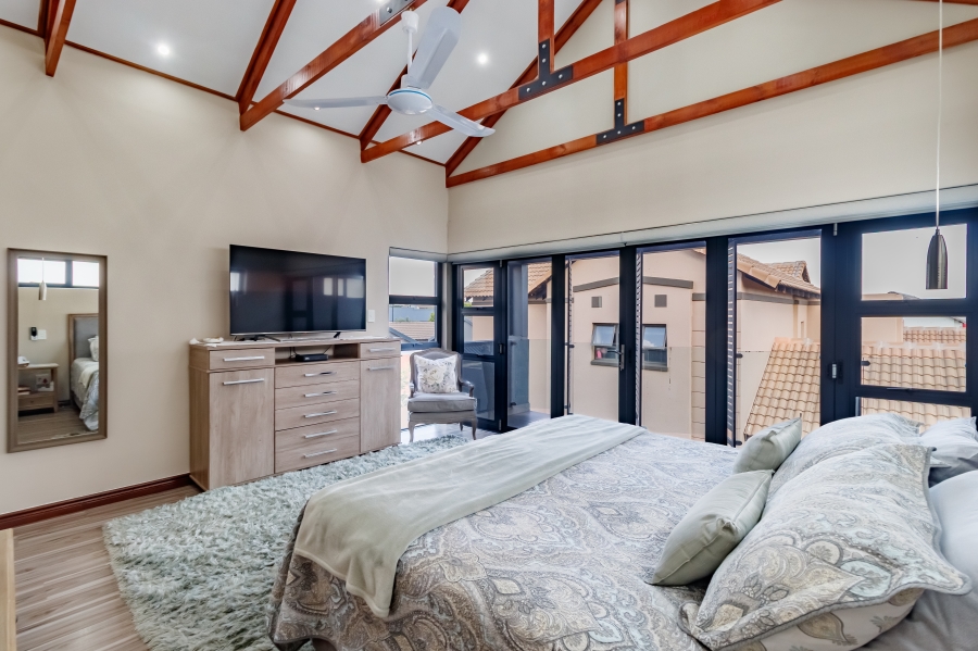 4 Bedroom Property for Sale in Midstream Ridge Gauteng