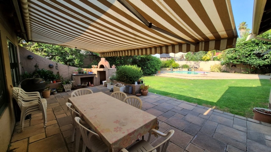 To Let 3 Bedroom Property for Rent in Eden Glen Gauteng