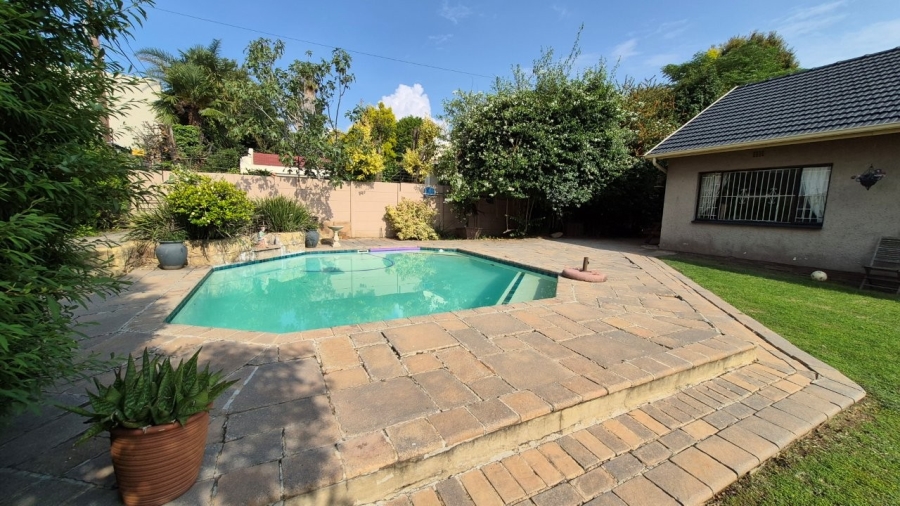 To Let 3 Bedroom Property for Rent in Eden Glen Gauteng