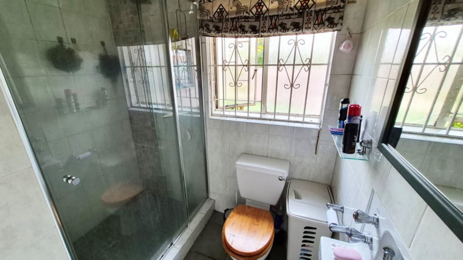 To Let 3 Bedroom Property for Rent in Eden Glen Gauteng