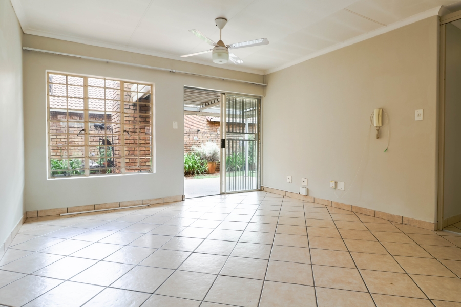 3 Bedroom Property for Sale in Pierre Van Ryneveld Gauteng