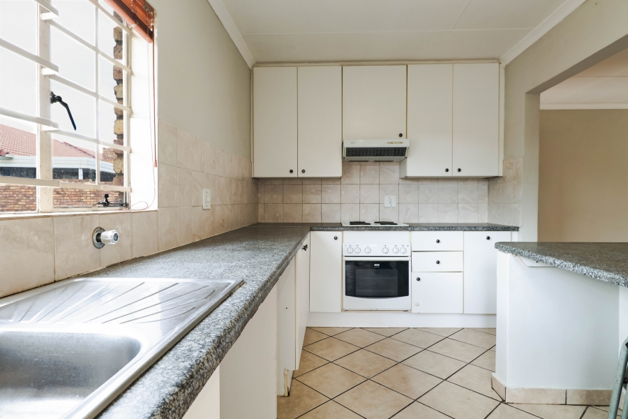 3 Bedroom Property for Sale in Pierre Van Ryneveld Gauteng