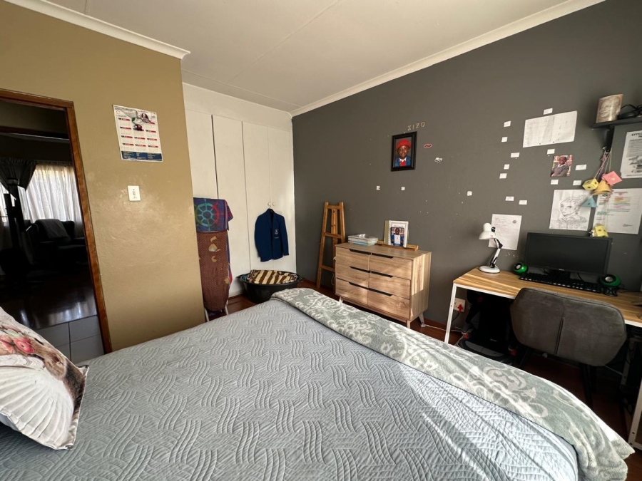 2 Bedroom Property for Sale in Meyersdal Gauteng
