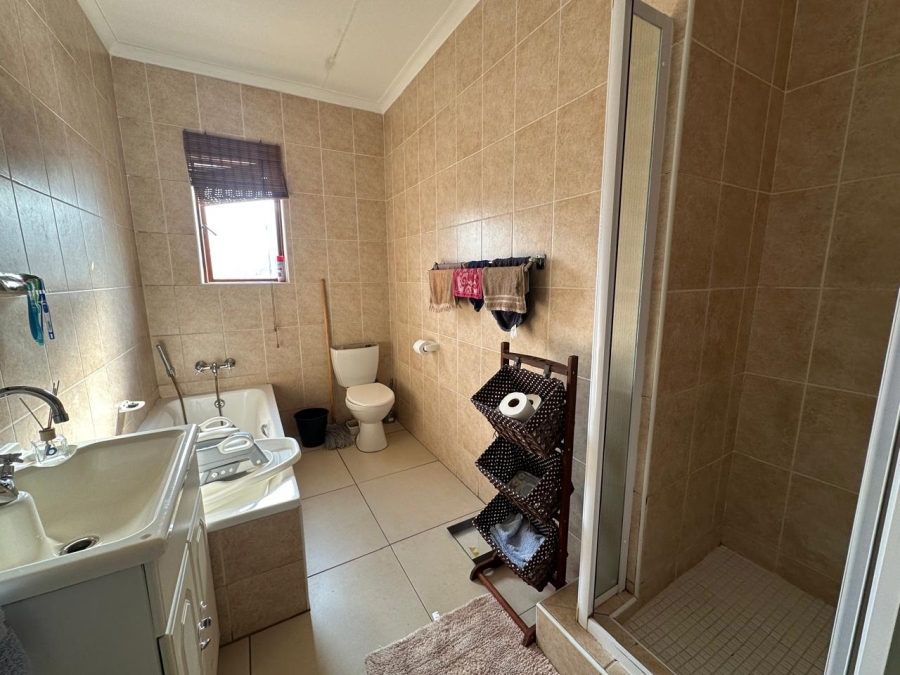2 Bedroom Property for Sale in Meyersdal Gauteng