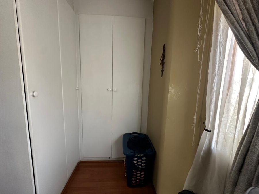 2 Bedroom Property for Sale in Meyersdal Gauteng