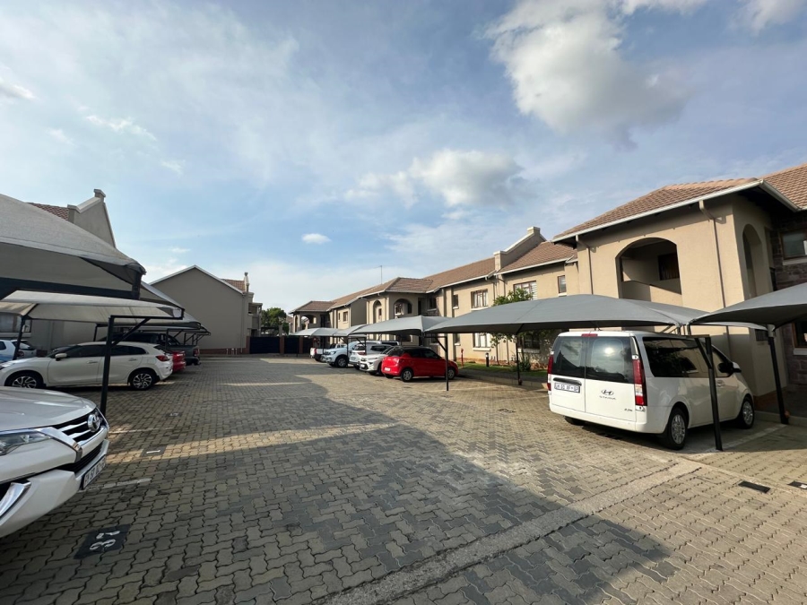 2 Bedroom Property for Sale in Meyersdal Gauteng