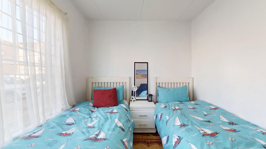 To Let 2 Bedroom Property for Rent in Kleinfontein Gauteng