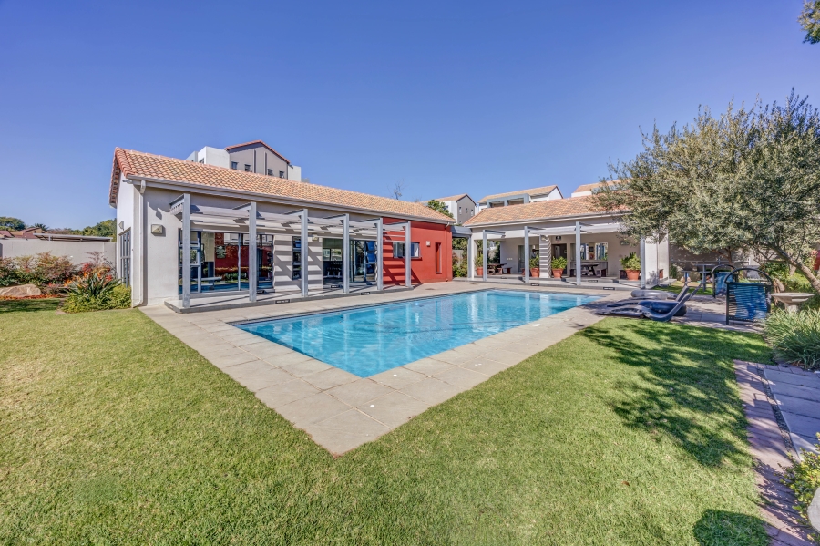 2 Bedroom Property for Sale in Fourways Gauteng