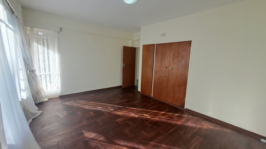 2 Bedroom Property for Sale in Florida Lake Gauteng