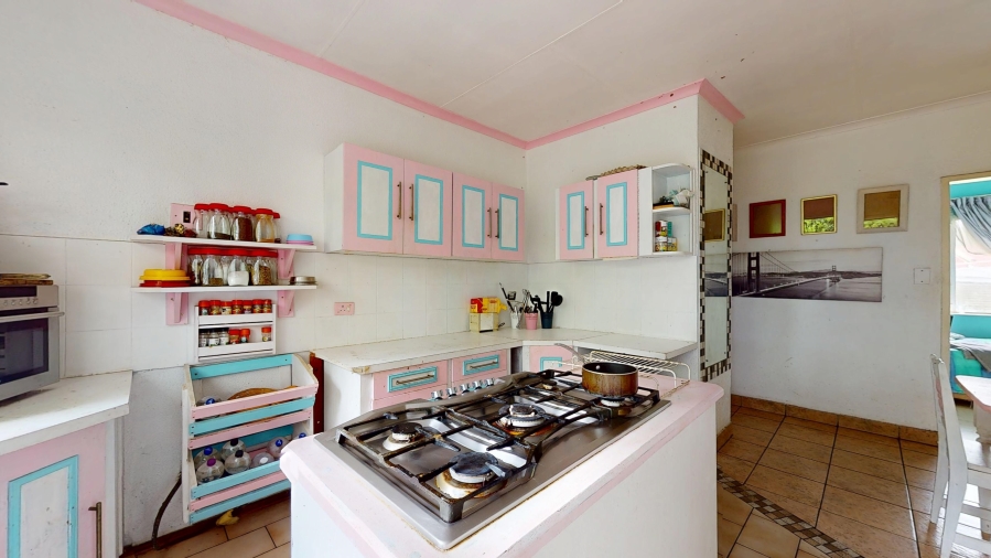 3 Bedroom Property for Sale in Crystal Park Gauteng