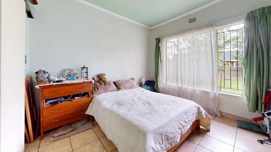 3 Bedroom Property for Sale in Crystal Park Gauteng