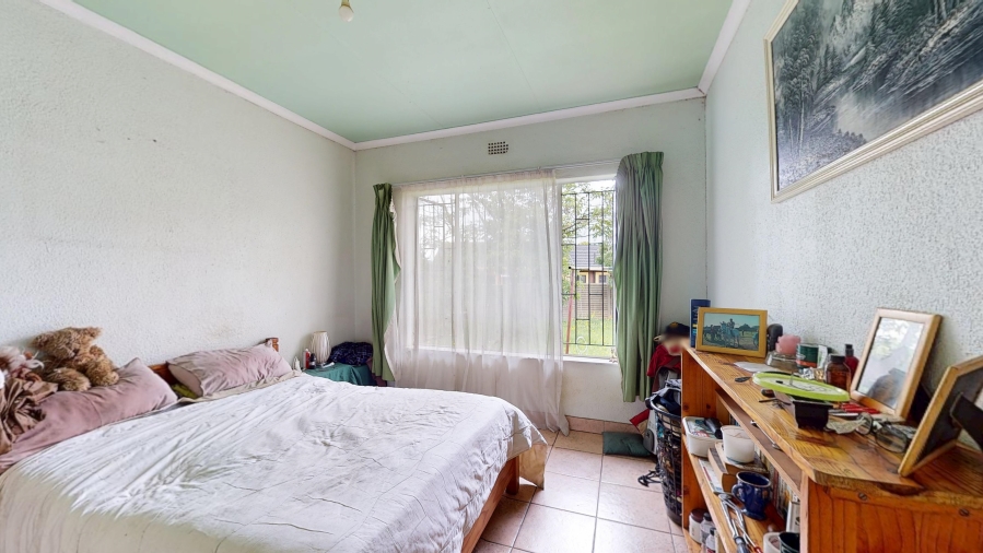 3 Bedroom Property for Sale in Crystal Park Gauteng