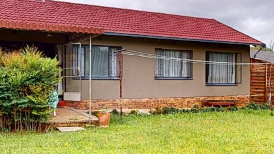 3 Bedroom Property for Sale in Crystal Park Gauteng
