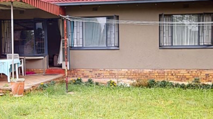 3 Bedroom Property for Sale in Crystal Park Gauteng