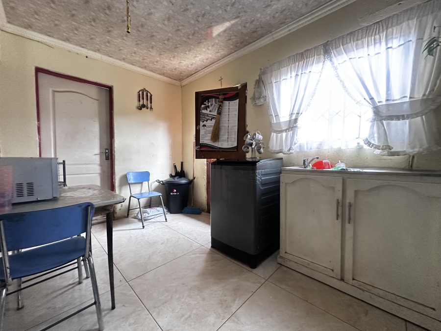 2 Bedroom Property for Sale in Tsakane Ext 15 Gauteng