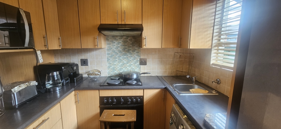 2 Bedroom Property for Sale in Rembrandt Park Gauteng