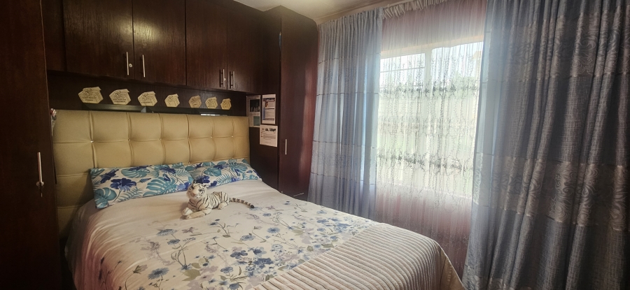 2 Bedroom Property for Sale in Rembrandt Park Gauteng