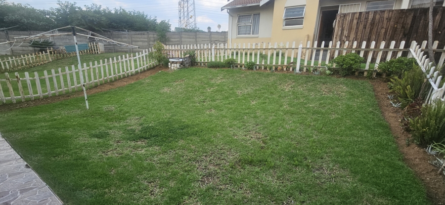 2 Bedroom Property for Sale in Rembrandt Park Gauteng