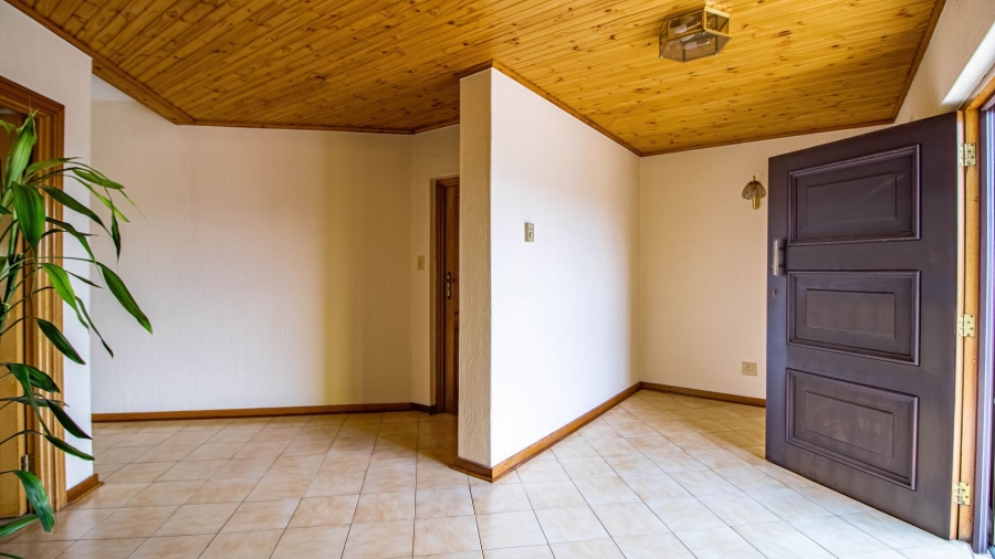 5 Bedroom Property for Sale in Bruma Gauteng