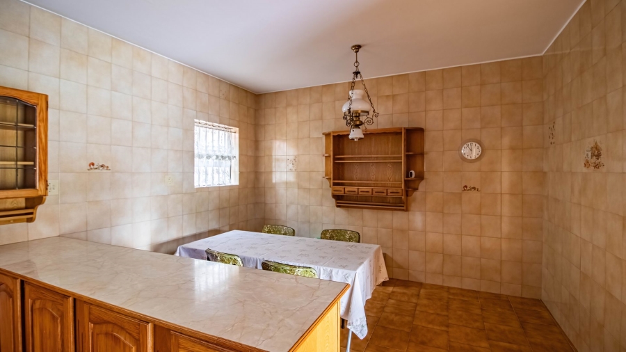 5 Bedroom Property for Sale in Bruma Gauteng