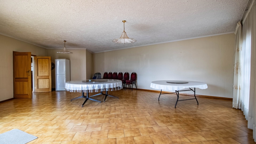 5 Bedroom Property for Sale in Bruma Gauteng