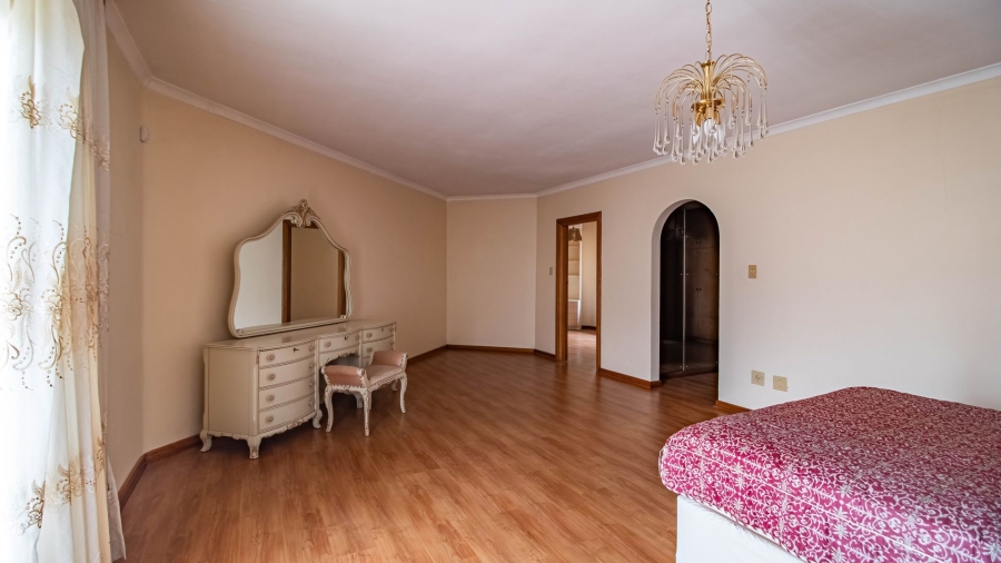 5 Bedroom Property for Sale in Bruma Gauteng