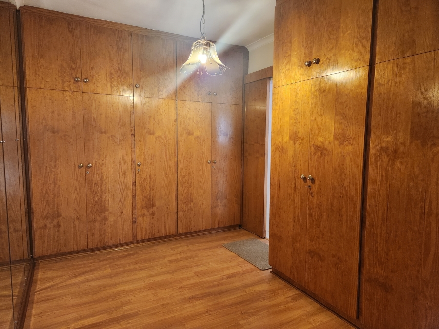 5 Bedroom Property for Sale in Bruma Gauteng