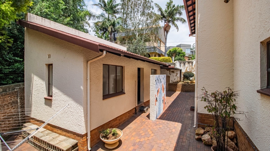 5 Bedroom Property for Sale in Bruma Gauteng