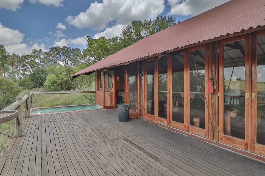 18 Bedroom Property for Sale in Lanseria Gauteng