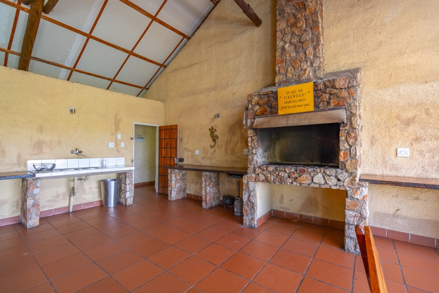 18 Bedroom Property for Sale in Lanseria Gauteng