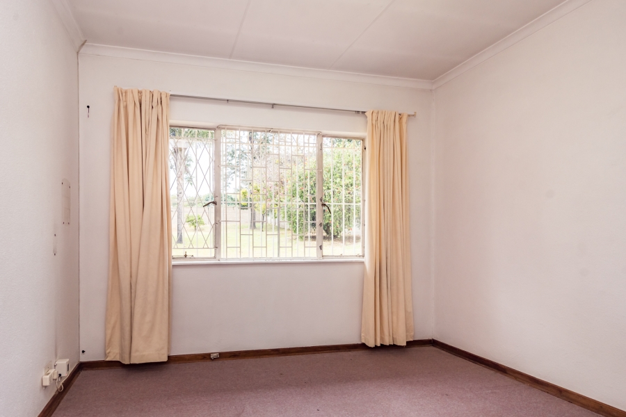 3 Bedroom Property for Sale in Magaliessig Gauteng