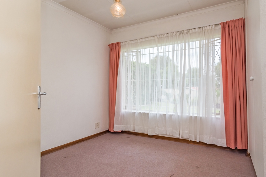 3 Bedroom Property for Sale in Magaliessig Gauteng