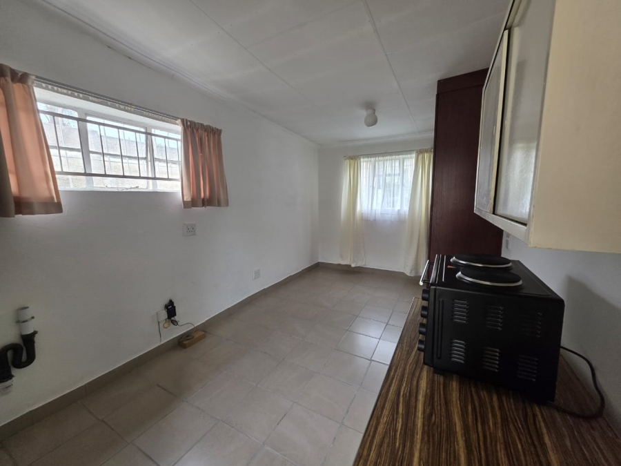 To Let 1 Bedroom Property for Rent in Elsburg Gauteng